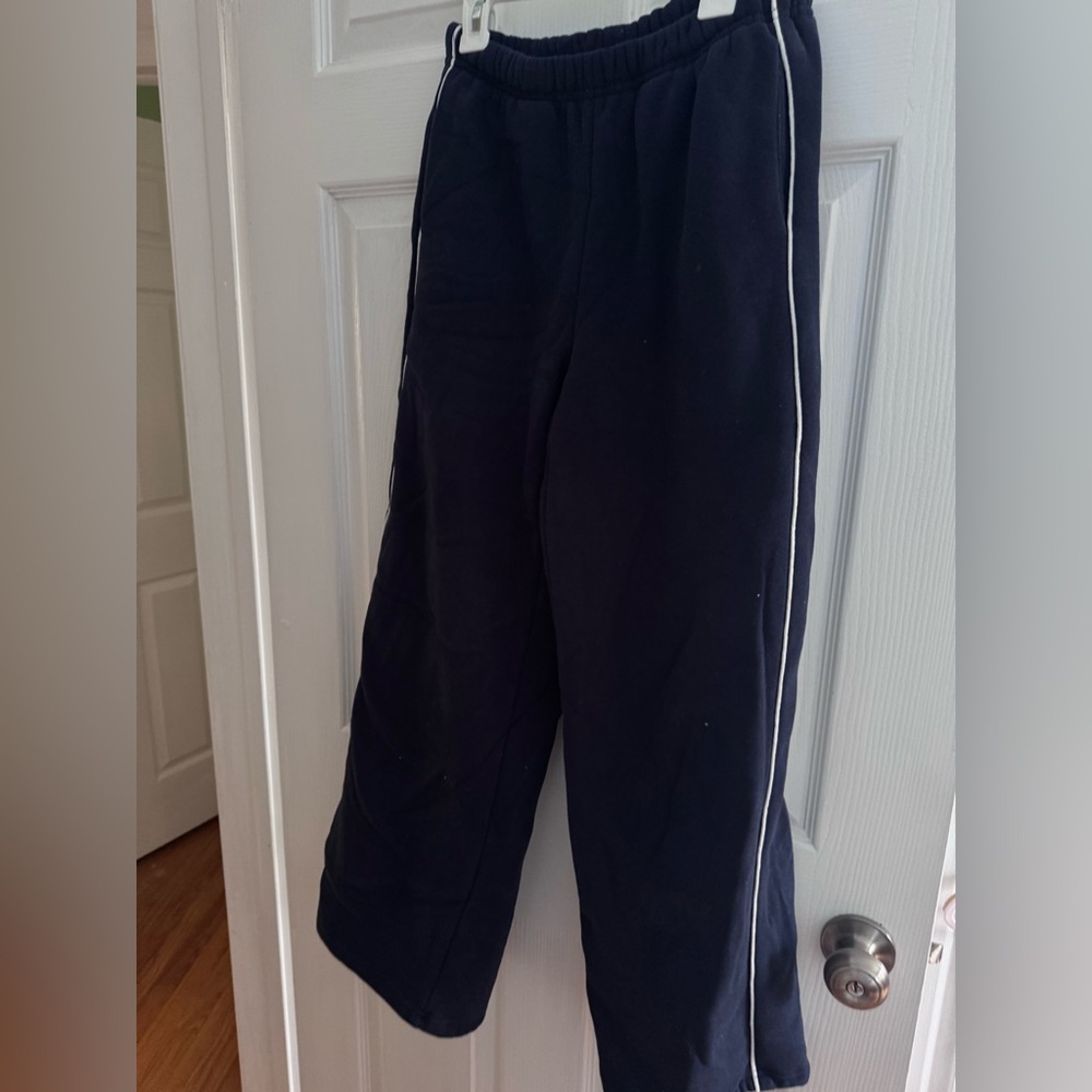 Edikted Navy Blue Sweatpants with White Stripes